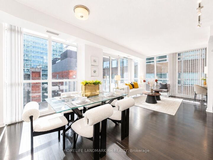 Property Photo: 770 Bay Street 601 ON M5G 0A6