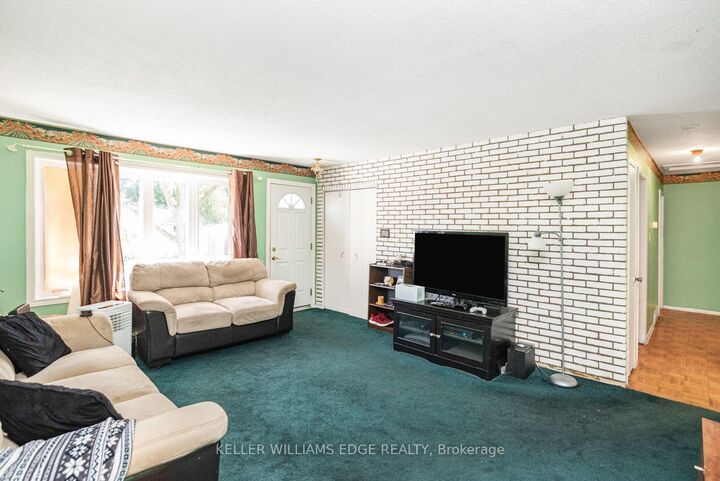 Property Photo:  2138 Falmouth Terrace  ON L7P 1X9 
