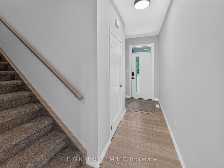 Property Photo:  40 Finch Street  ON N4G 0L9 