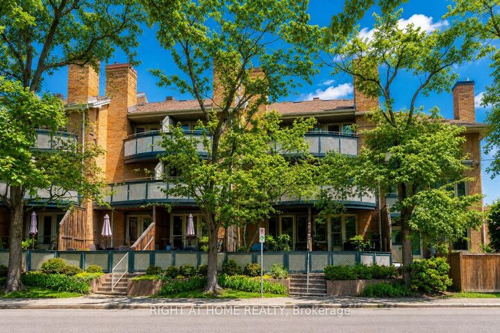 2 Columbus Avenue 6 — photo 1