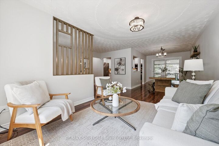 Property Photo: 16 Nipigon Street ON N2B 3M3