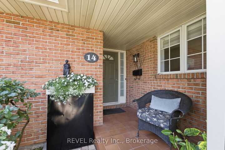 Property Photo: 275 Pelham Road 14 ON L2S 3B9