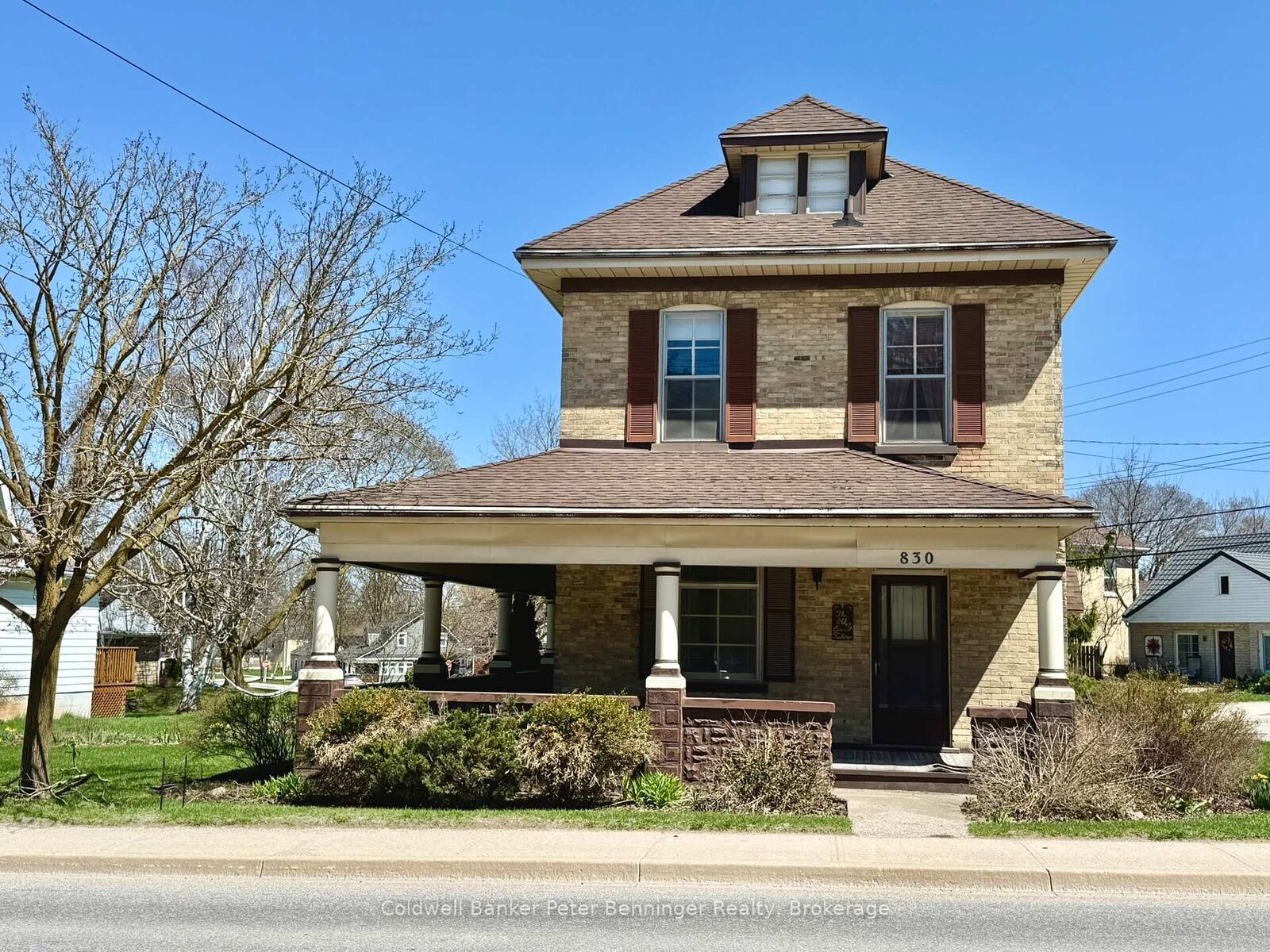 Property Photo: 830 Yonge Street S ON N0G 2V0
