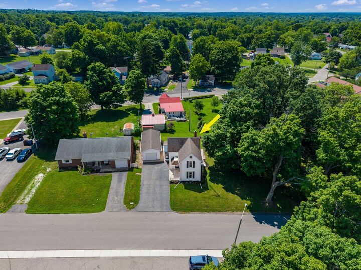 Property Photo: 548 E High Avenue OH 43311