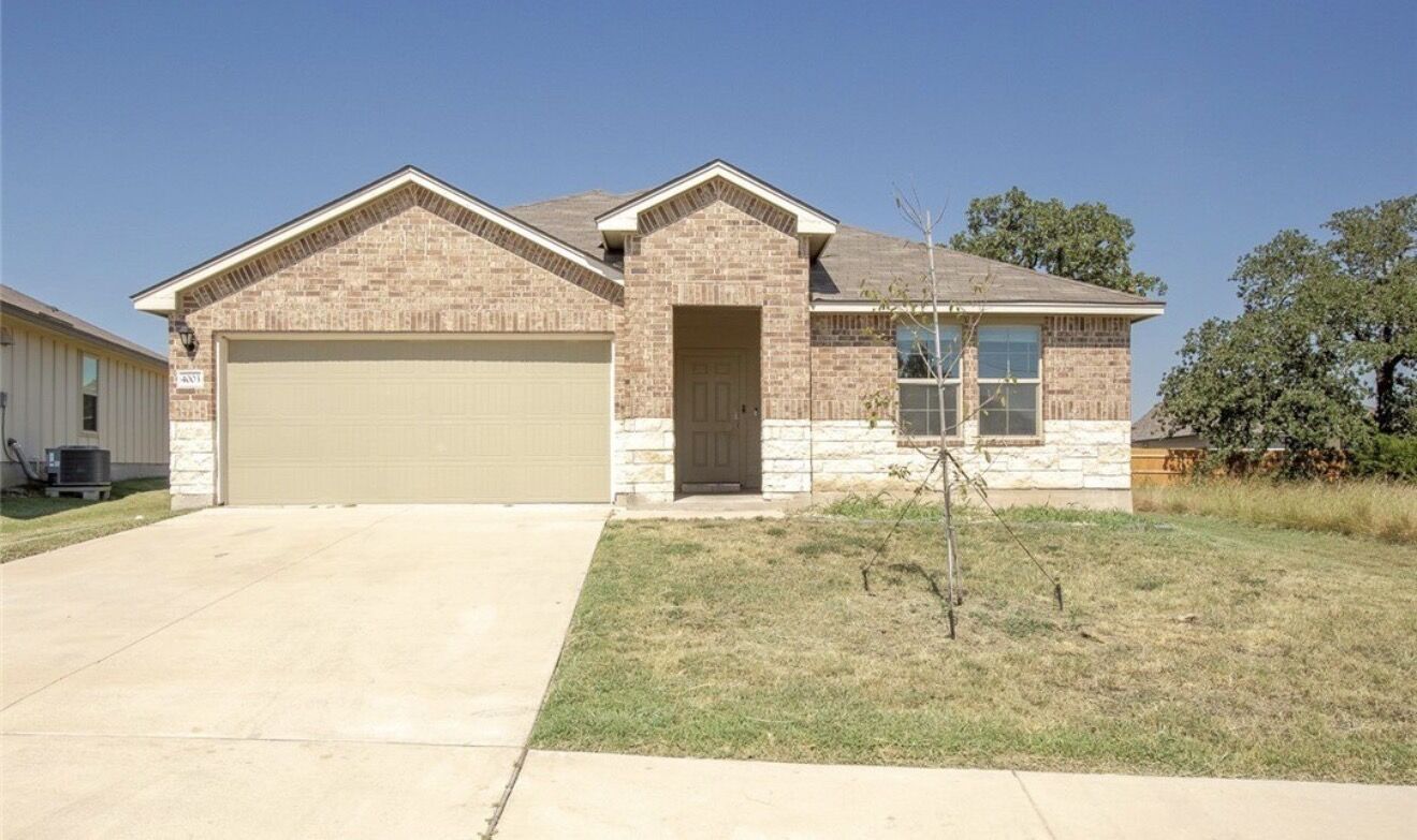 Property Photo: 4003 Arafel Lane TX 76542
