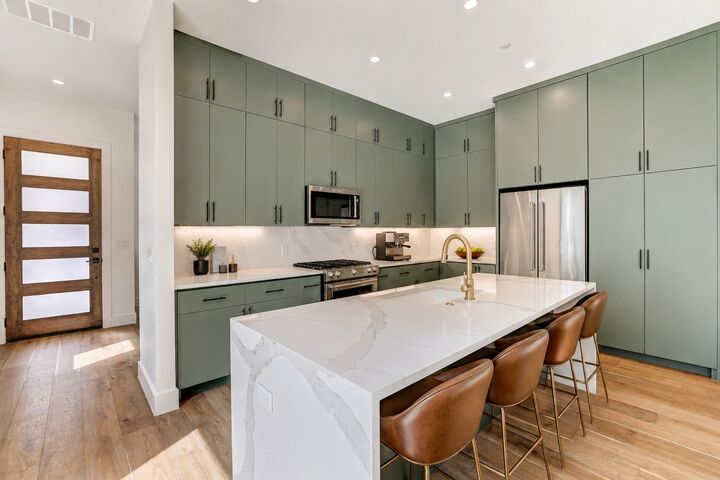 Property Photo:  3208 Clawson Road 5A  TX 78704 