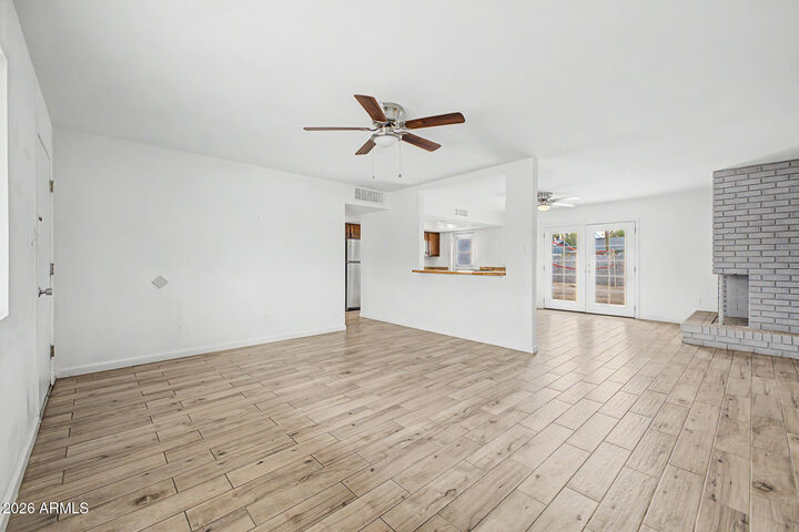 Property Photo:  15 E Alameda Drive  AZ 85282 