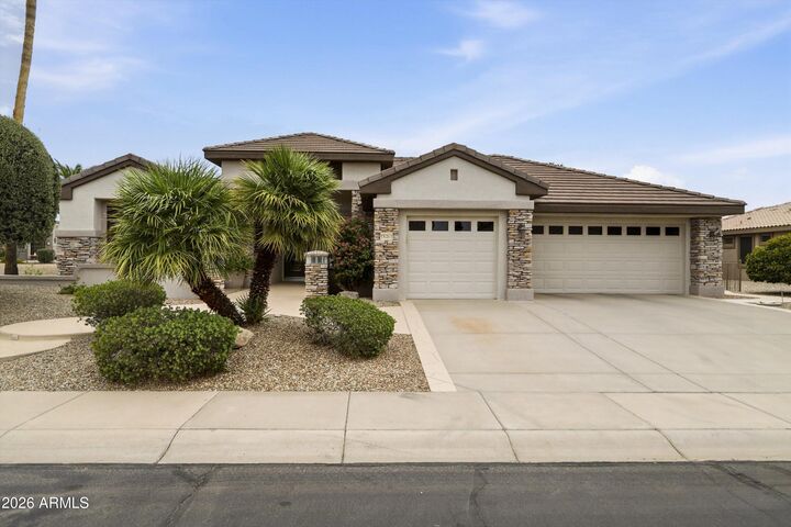 Property Photo: 18461 N Hibiscus Lane AZ 85374