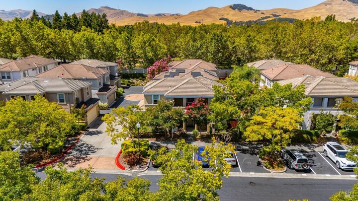 Property Photo: 5078 Nebbiolo Court CA 94534