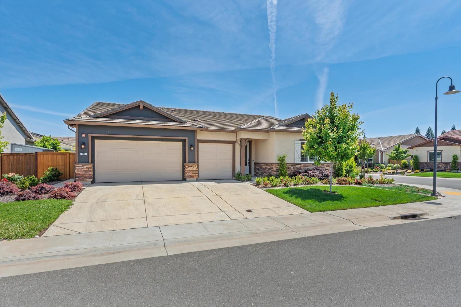 Property Photo: 849 Hadley Drive CA 95648