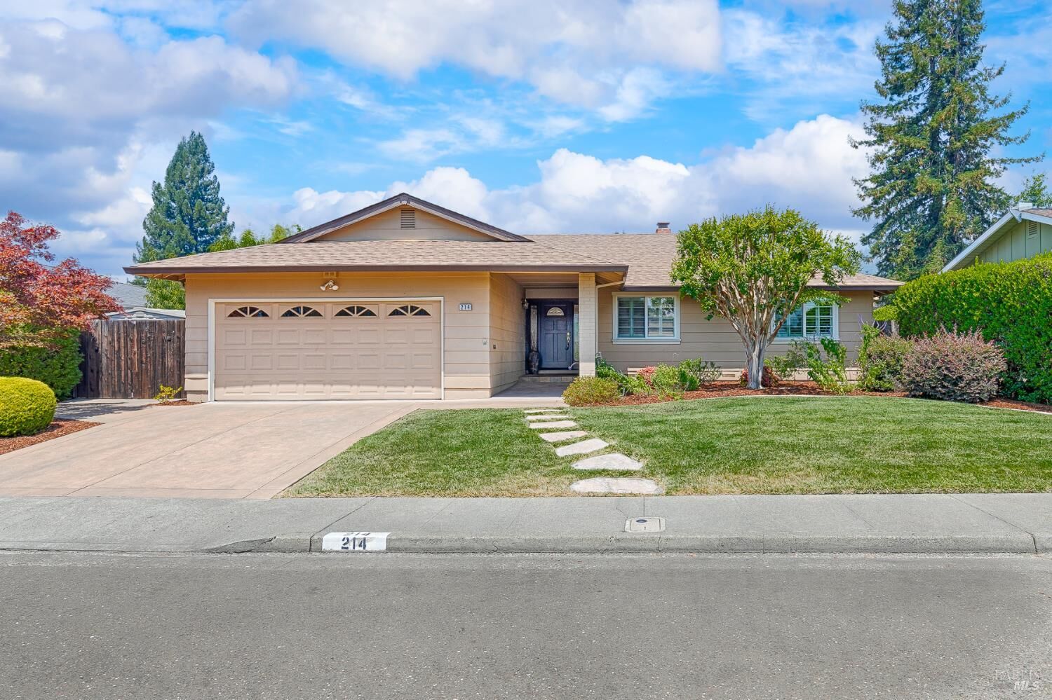 Property Photo: 214 Oak Shadow Drive CA 95409