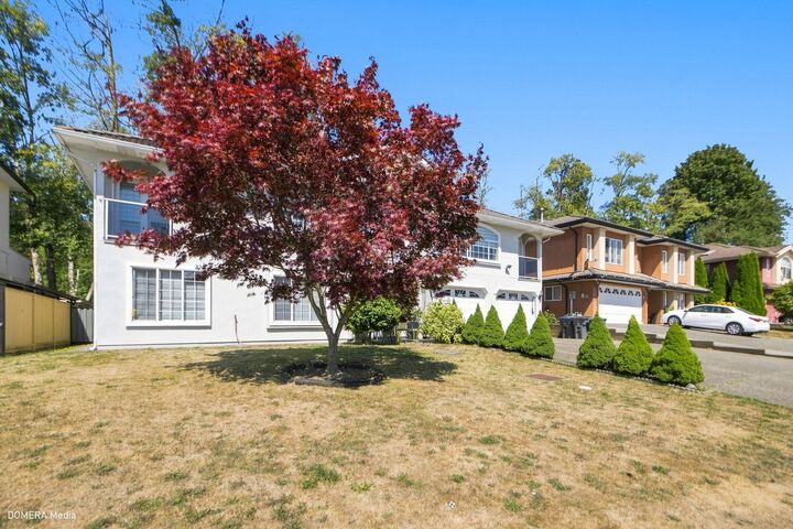 Property Photo: 13755 93A Avenue BC V3V 8A9