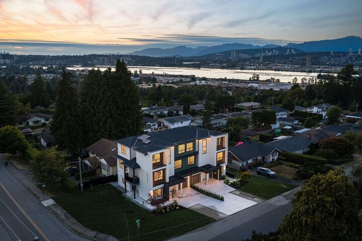 11313 137 Street 101 — photo 1