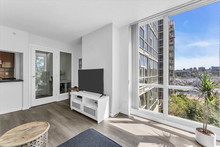 Property Photo: 193 Aquarius Mews 602 BC V6Z 2Z2