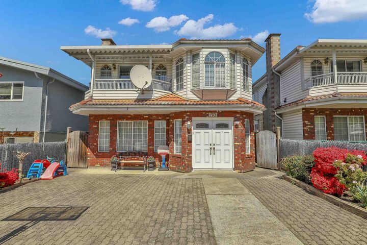 Property Photo: 1457 E 18th Avenue BC V5N 2H2