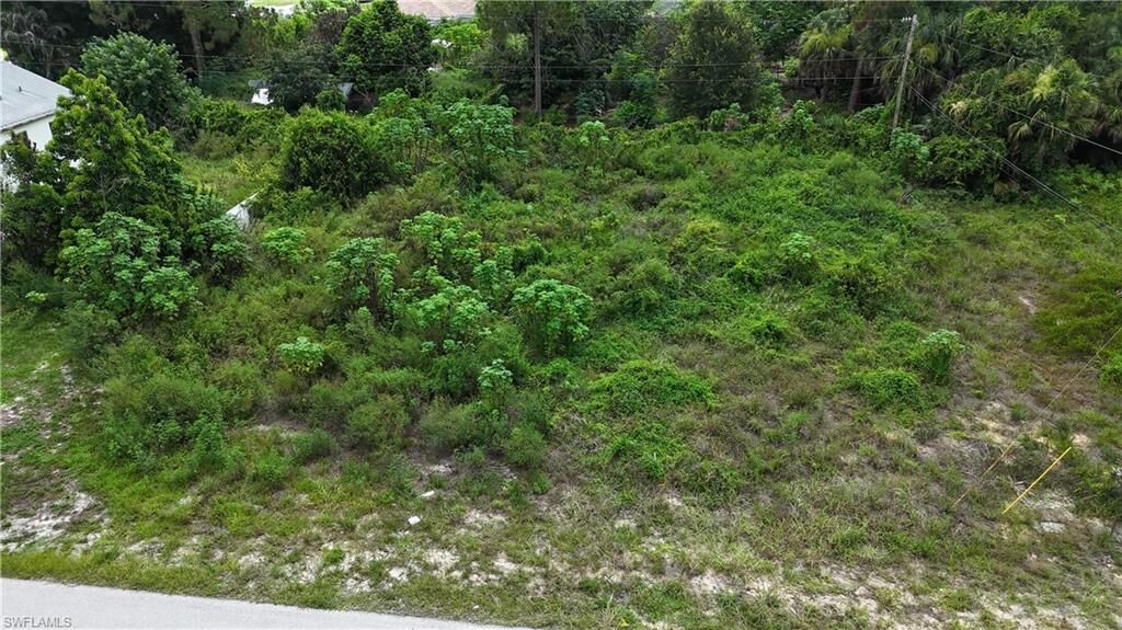 Property Photo:  420 Hamilton Ave  FL 33972 