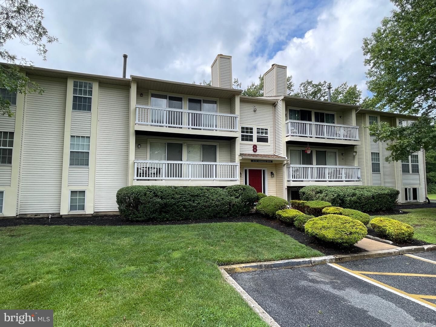 Property Photo:  91 Kenwood Drive  NJ 08081 