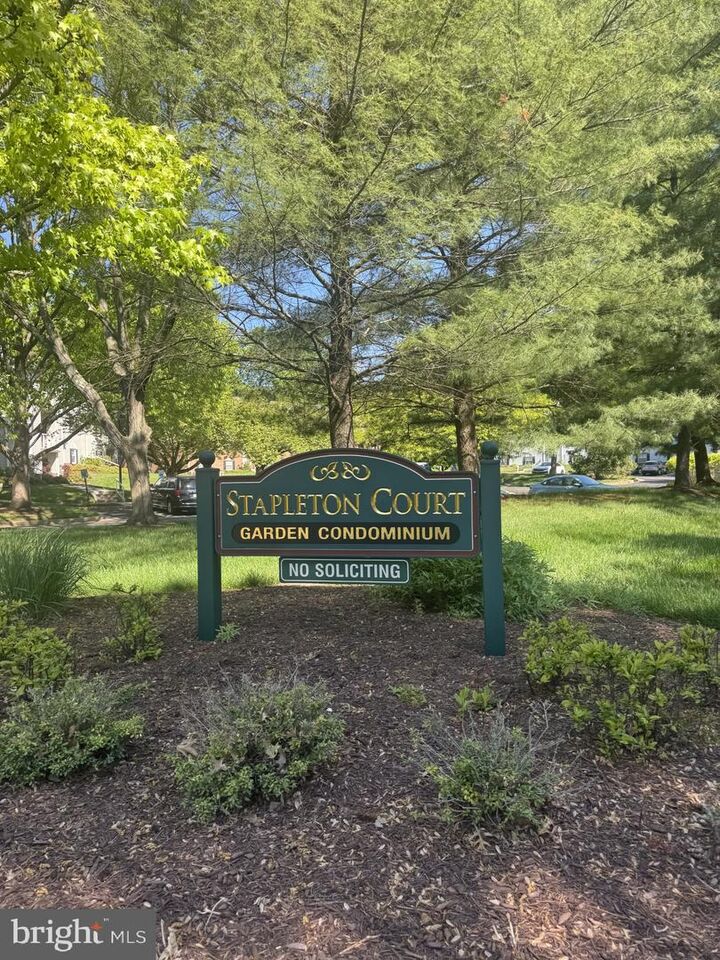 Property Photo:  117 Castletown Road 301  MD 21093 