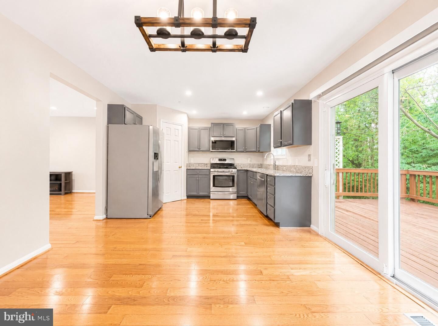 Property Photo:  6556 Ridgeborne Drive  MD 21237 