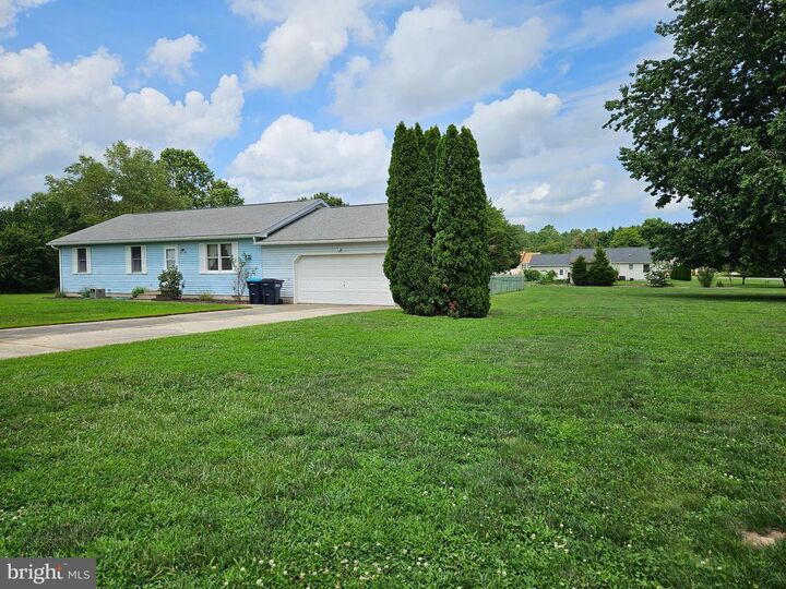 Property Photo: 204 E Gemini Lane DE 19968