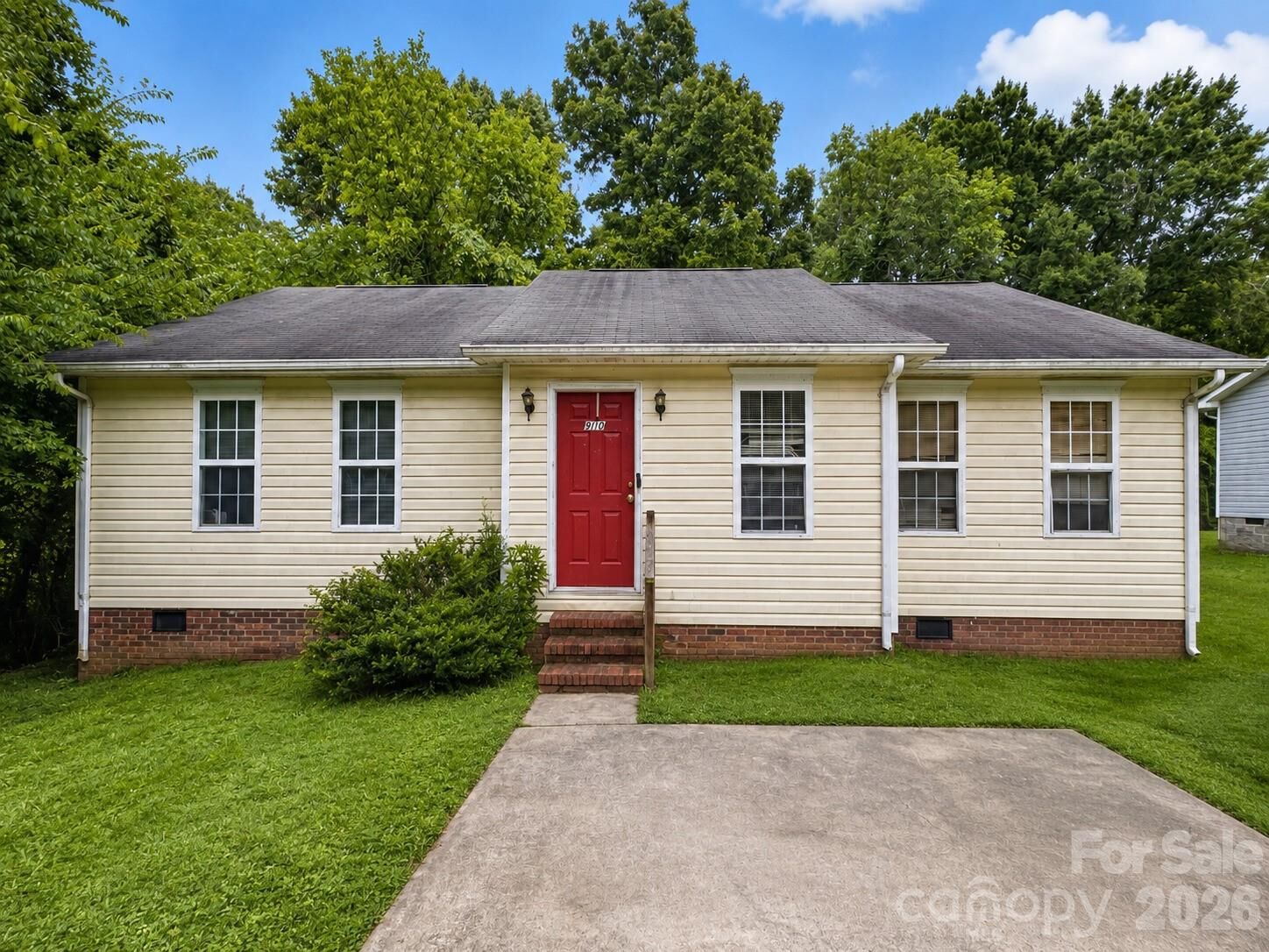 Property Photo: 910 2nd Street NC 28159
