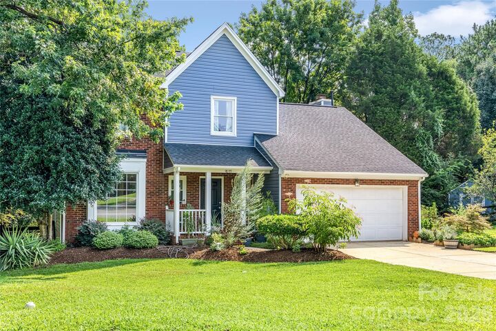 Property Photo: 9800 Furlong Trail NC 28269