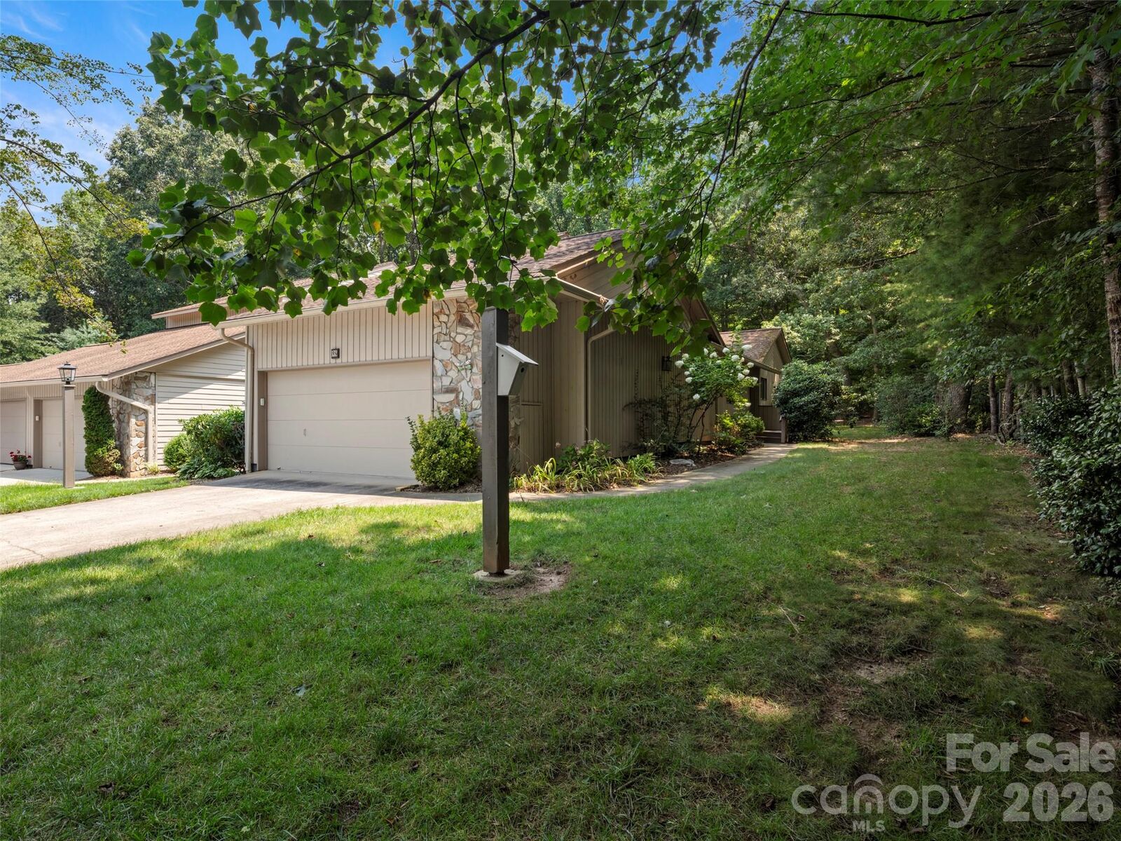 Property Photo: 132 Cloverleaf Lane NC 28803