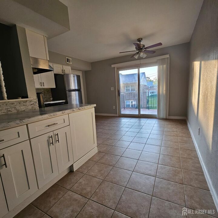 Property Photo:  32 Judson Street 12B  NJ 08837 