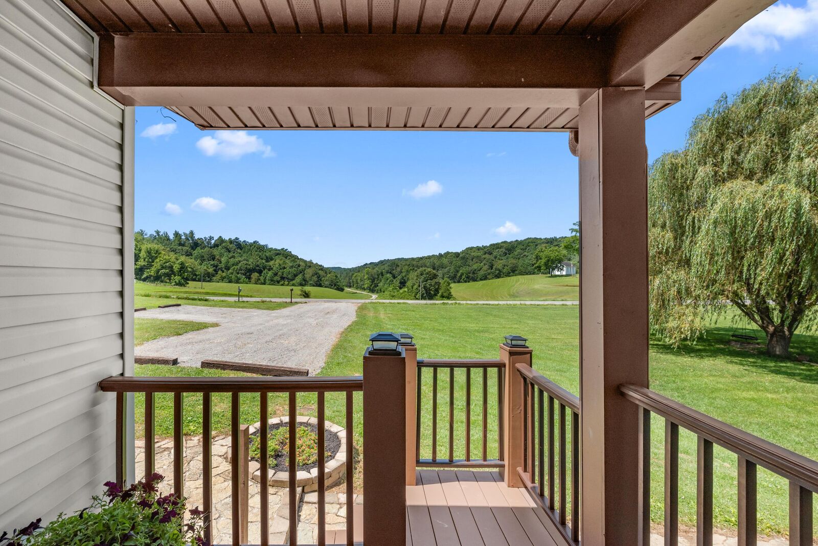 Property Photo: 2545 Nebo Road OH 45658