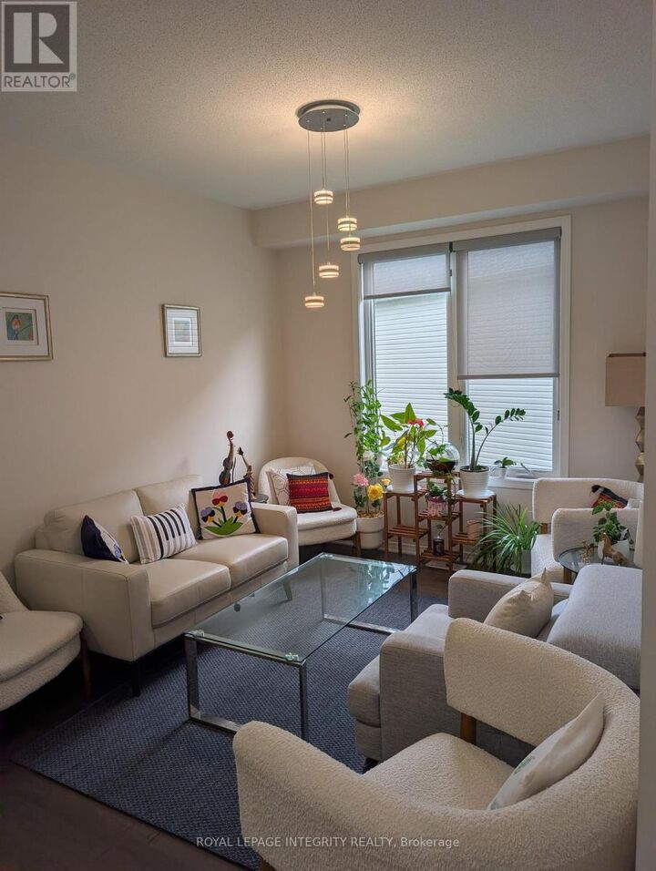 Property Photo: 3230 Harvester Crescent ON K0G 1J0