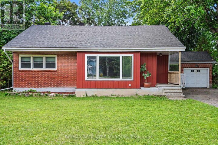 Property Photo:  6036 Perth Street  ON K0A 2Z0 