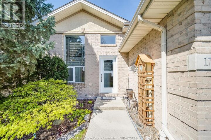 Property Photo: 1739 Castleton Avenue ON N8P 1P5