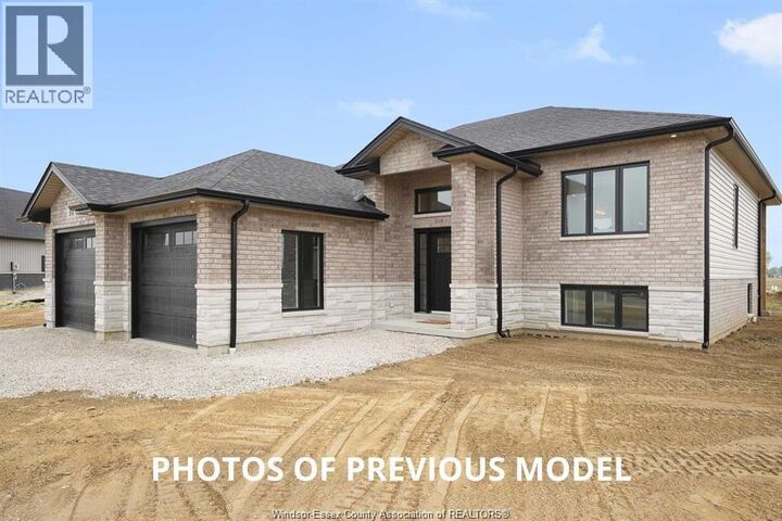 Property Photo:  95 Fenceline Drive  ON N7M 0V8 