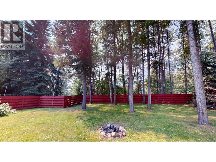Property Photo: 260 Blue Spruce Crescent BC V0B 2G1