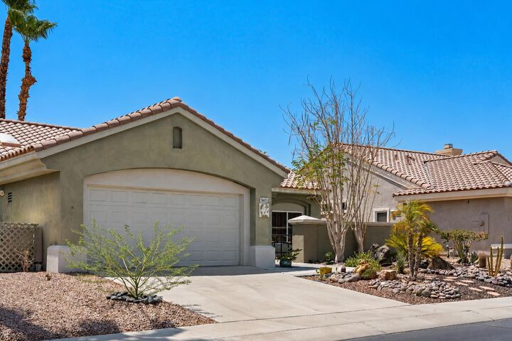 Property Photo:  38563 Bent Palm Drive  CA 92211 