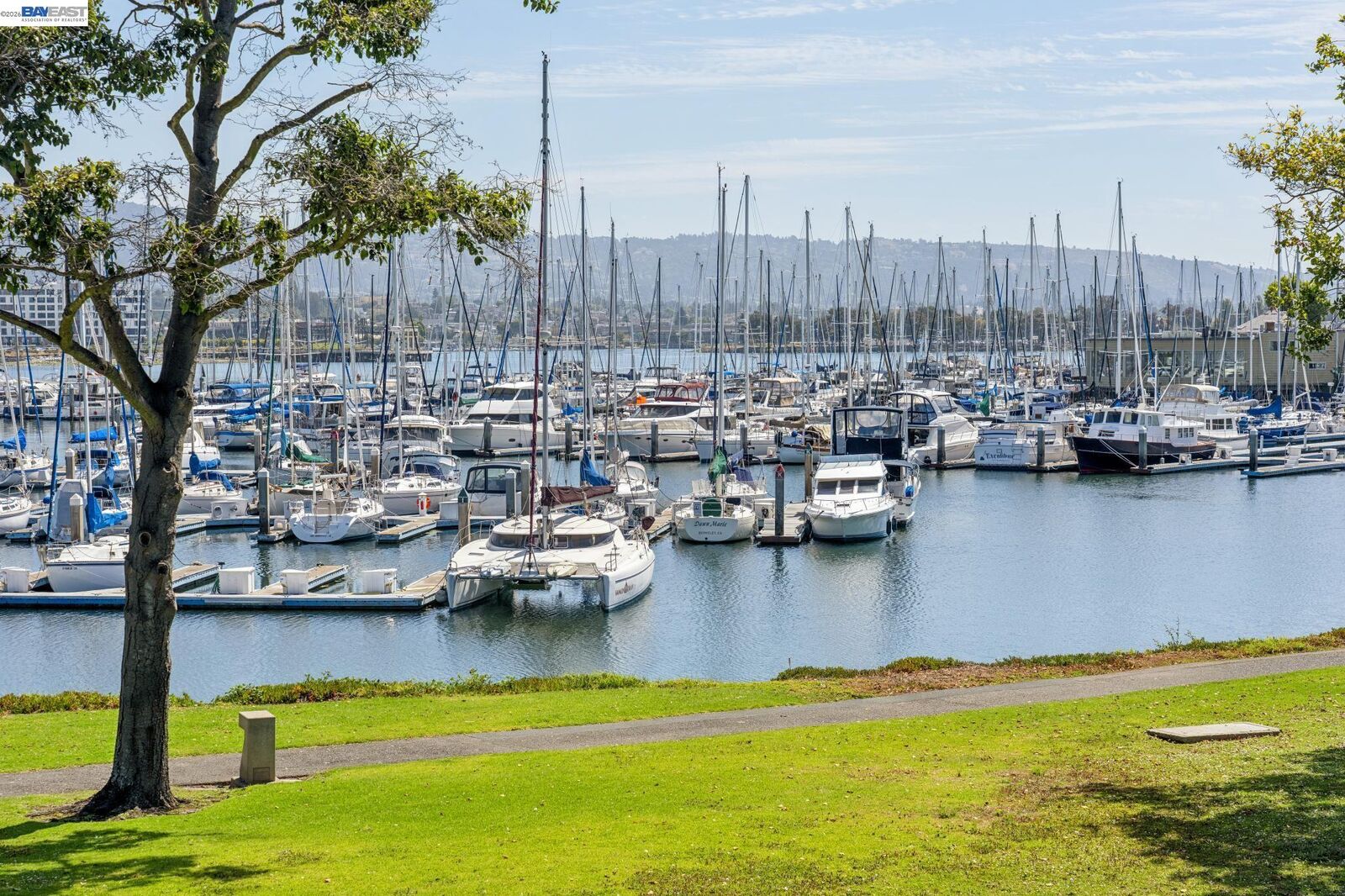 Property Photo:  48 Invincible Ct F19  CA 94501 