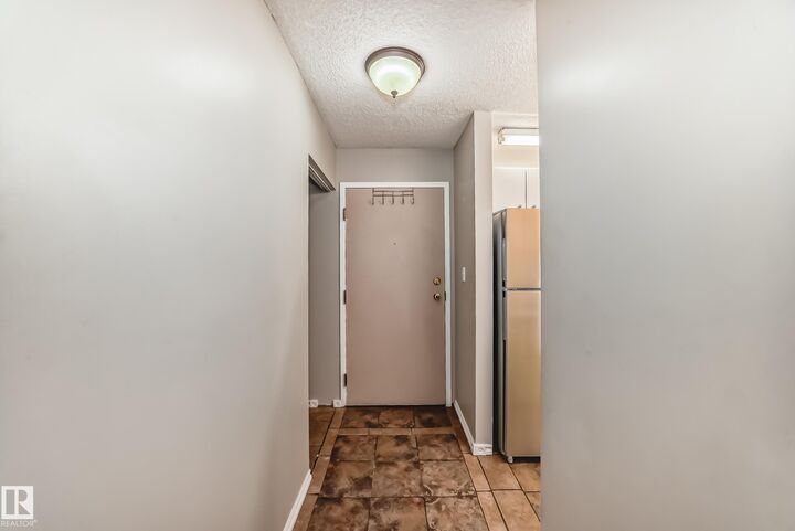Property Photo: 2508 50 Street NW 204 AB T6L 6X9