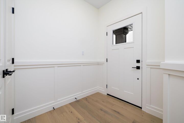 Property Photo: 247 Edgemont Green Green NW AB T6M 3J7