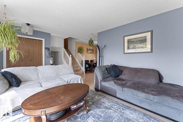 Property Photo:  4102 54 Avenue  AB T9M 2A3 