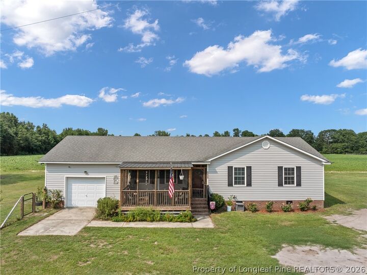 Property Photo:  1435 Old Mintz Highway  NC 28382 
