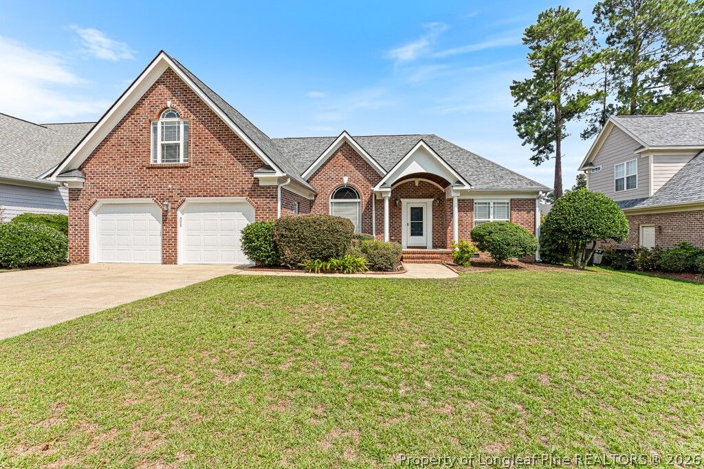 Property Photo:  933 Dalmore Drive  NC 28311 
