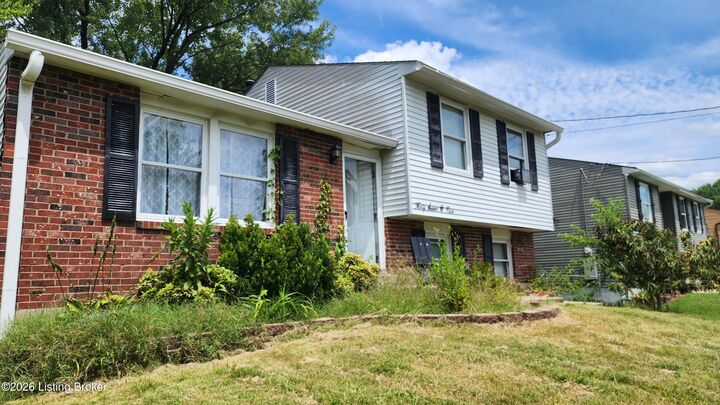 Property Photo:  4709 Aledo Ct  KY 40229 