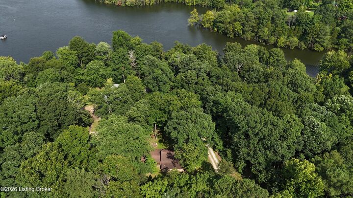 Property Photo: 285 Parkside Ln KY 40119
