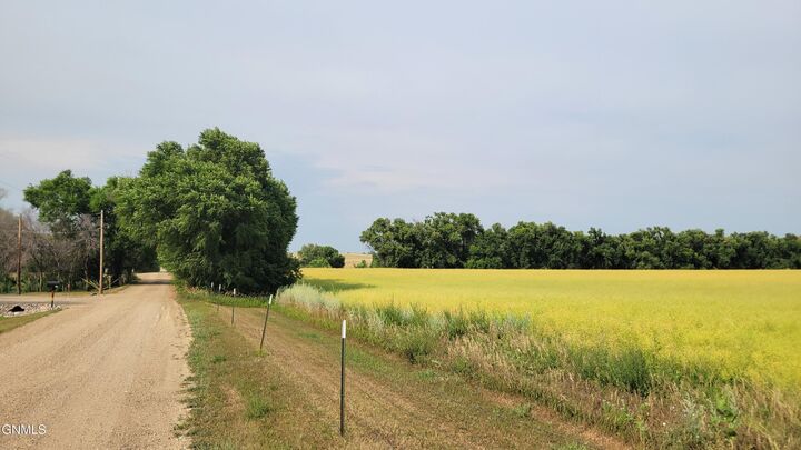 Property Photo:  Tract 3 On 66th Street SE  ND 58501 