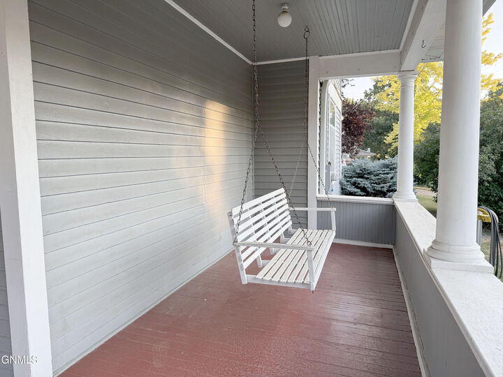 Property Photo:  502 Thayer Avenue  ND 58501 