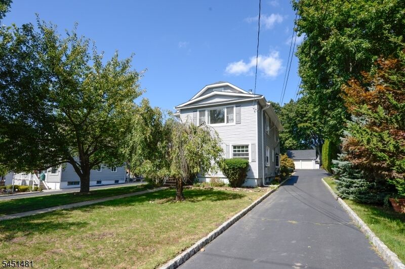 Property Photo:  45 Hill St  NJ 07432 