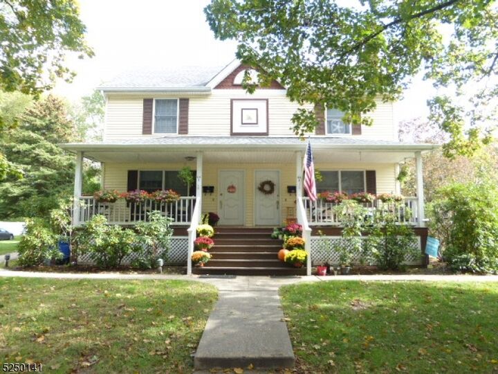 Property Photo:  40 Wetmore Ave A  NJ 07960 