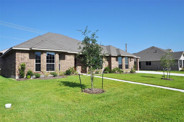 Property Photo:  3805 Verde River Road  TX 77539 