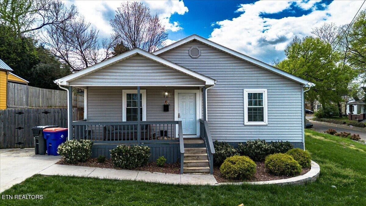 Property Photo: 1316 Boyd St TN 37921