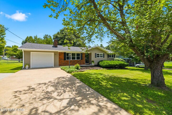 Property Photo: 1211 Tellico Ave TN 37303